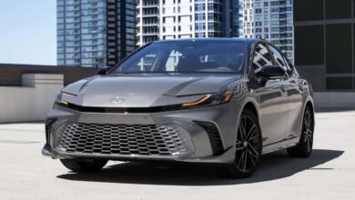 خرید و فروش قسطی ماشین کمری هیبرید در سال 1404