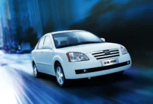 خرید و فروش قسطی ماشین ام وی ام 530 مدیران خودرو در سال 1404