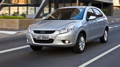 خرید و فروش قسطی ماشین J3 هاچ بک کرمان موتور در سال 1404