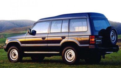 خرید و فروش قسطی ماشین پاجرو چهار درب در سال 1404